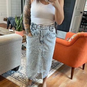 Vintage 1980s long line denim skirt